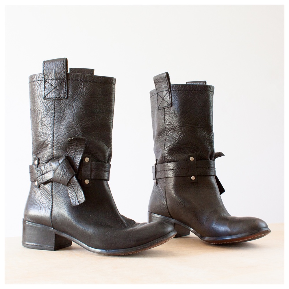 Rosegold black leather Boots